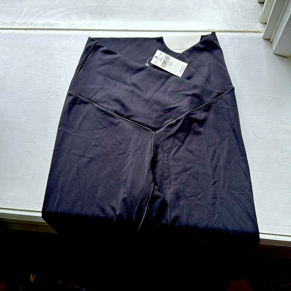 New Aline leggings never worn